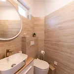 Find Your Haven In Morena Celeste Seaside Puntamika Apartments! Apartman *