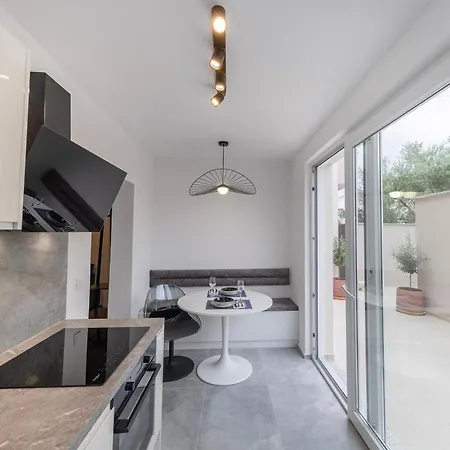 Find Your Haven In Morena Celeste Seaside Puntamika Apartments!