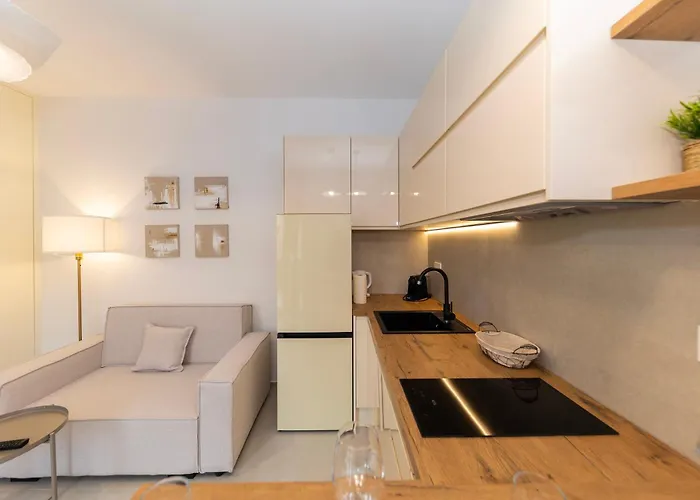 Find Your Haven In Morena Celeste Seaside Puntamika Apartments! Apartamento