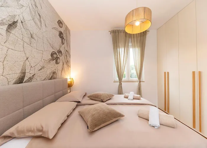 Find Your Haven In Morena Celeste Seaside Puntamika Apartments! Apartamento