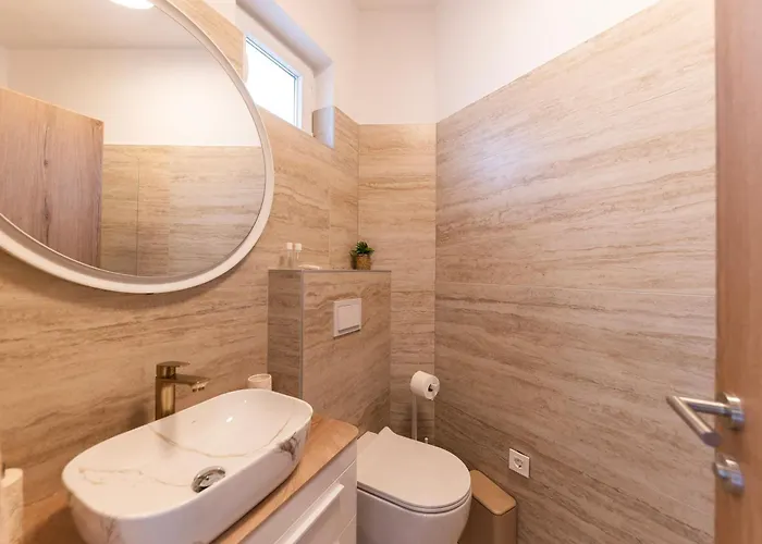 Find Your Haven In Morena Celeste Seaside Puntamika Apartments! Apartamento *