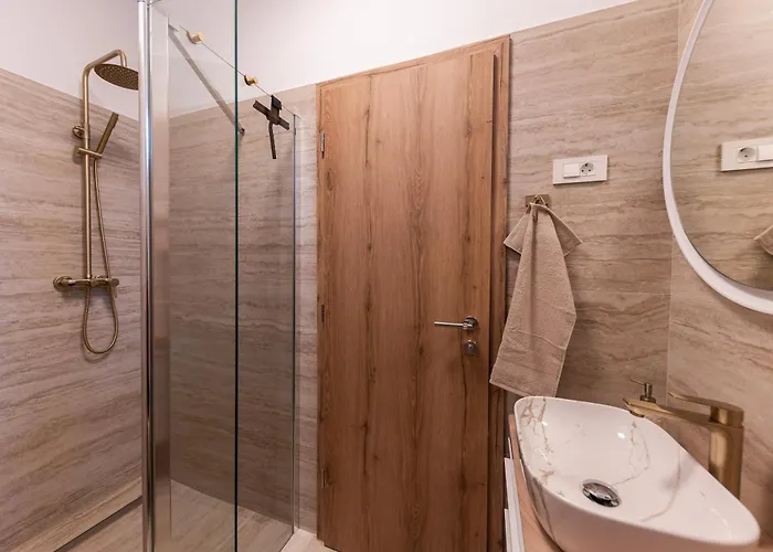 Find Your Haven In Morena Celeste Seaside Puntamika Apartments! Apartamento